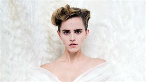 emma watson nuda|Emma Watson topless photo in Vanity Fair sparks online row